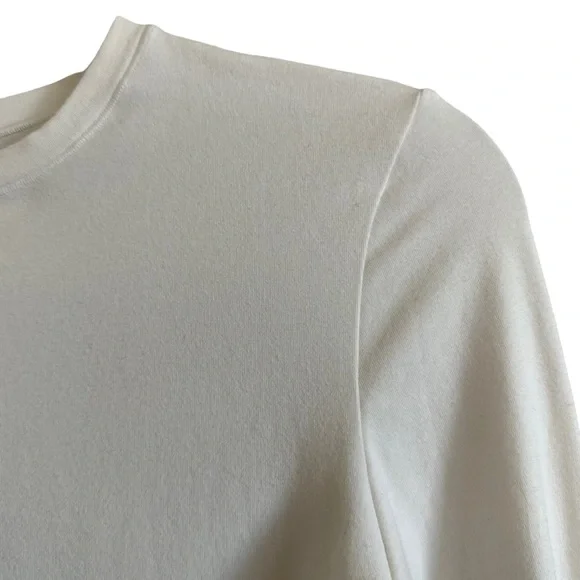 SKIMS Cream Ivory Crewneck Long Sleeve Tshirt Top Small - Picture 4 of 12